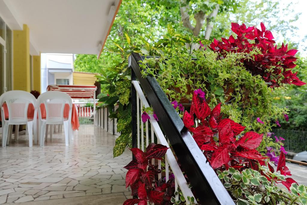 Hotel Samoa ริมินี ภายนอก รูปภาพ