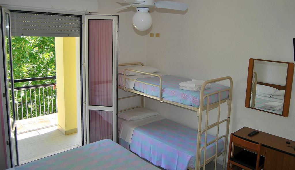 Hotel Samoa ริมินี ภายนอก รูปภาพ