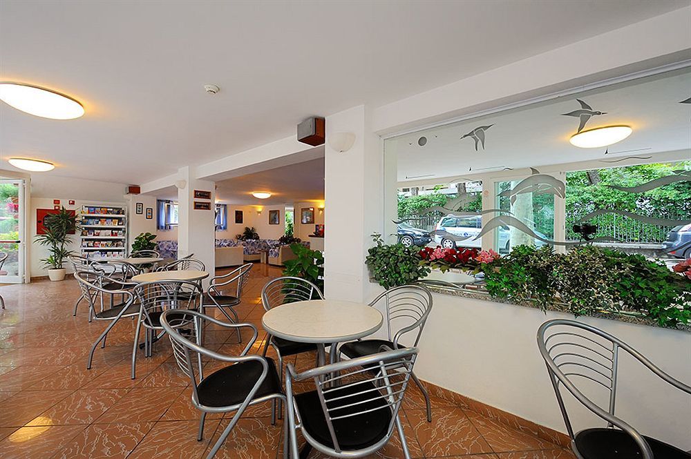 Hotel Samoa ริมินี ภายนอก รูปภาพ